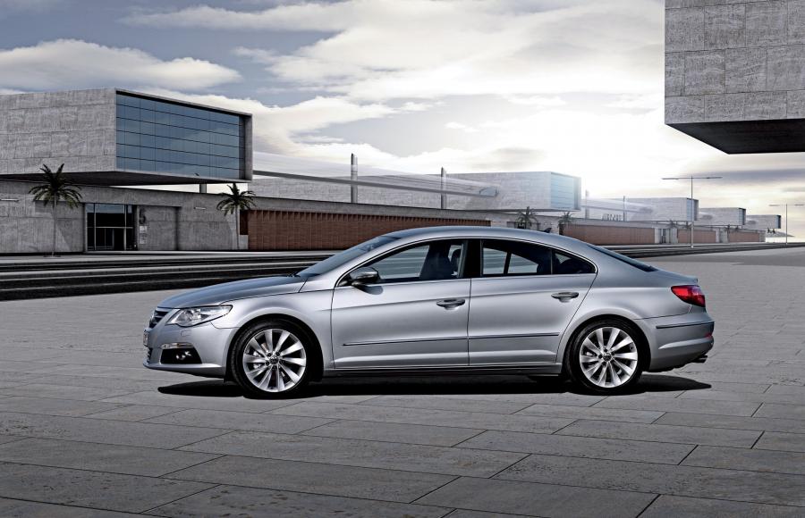  Volkswagen Passat CC 2008 года  (фото 27 из 121)